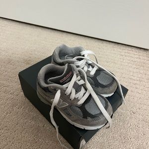 Toddler size 5 grey new balance 990 sneaker